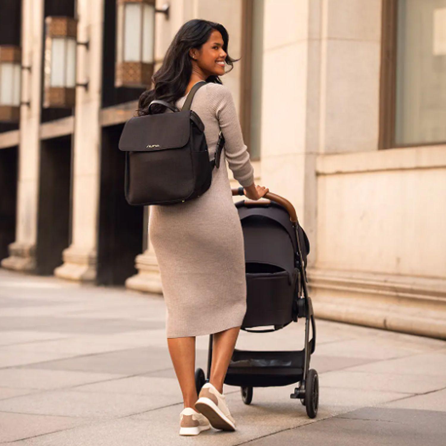 Mochila Maternal Diaper Bag Caviar Nuna-1
