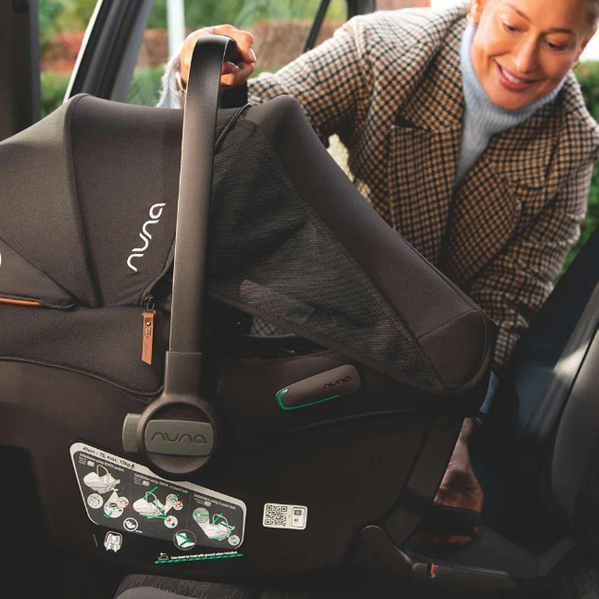 Silla de Auto Pipa Urbn Caviar Nuna-6