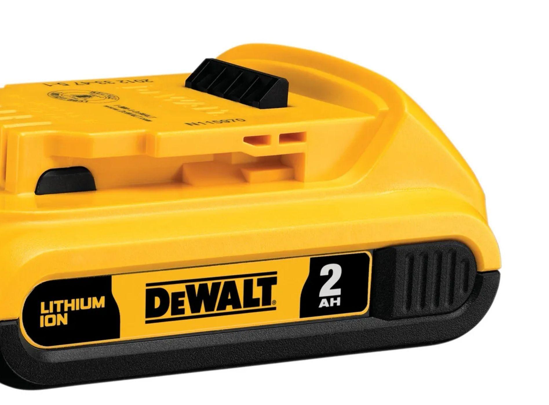 Taladro Percutor Ina Dewalt Atomic 13mm 20v S/carbones + 2 Baterias + Cargador + Bolso Dcd709d2-2