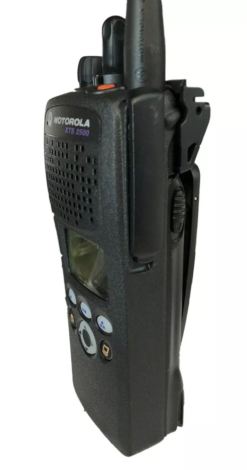 Radio Portátil Motorola XTS 2500 MOD III  REACONDICIONADO-1