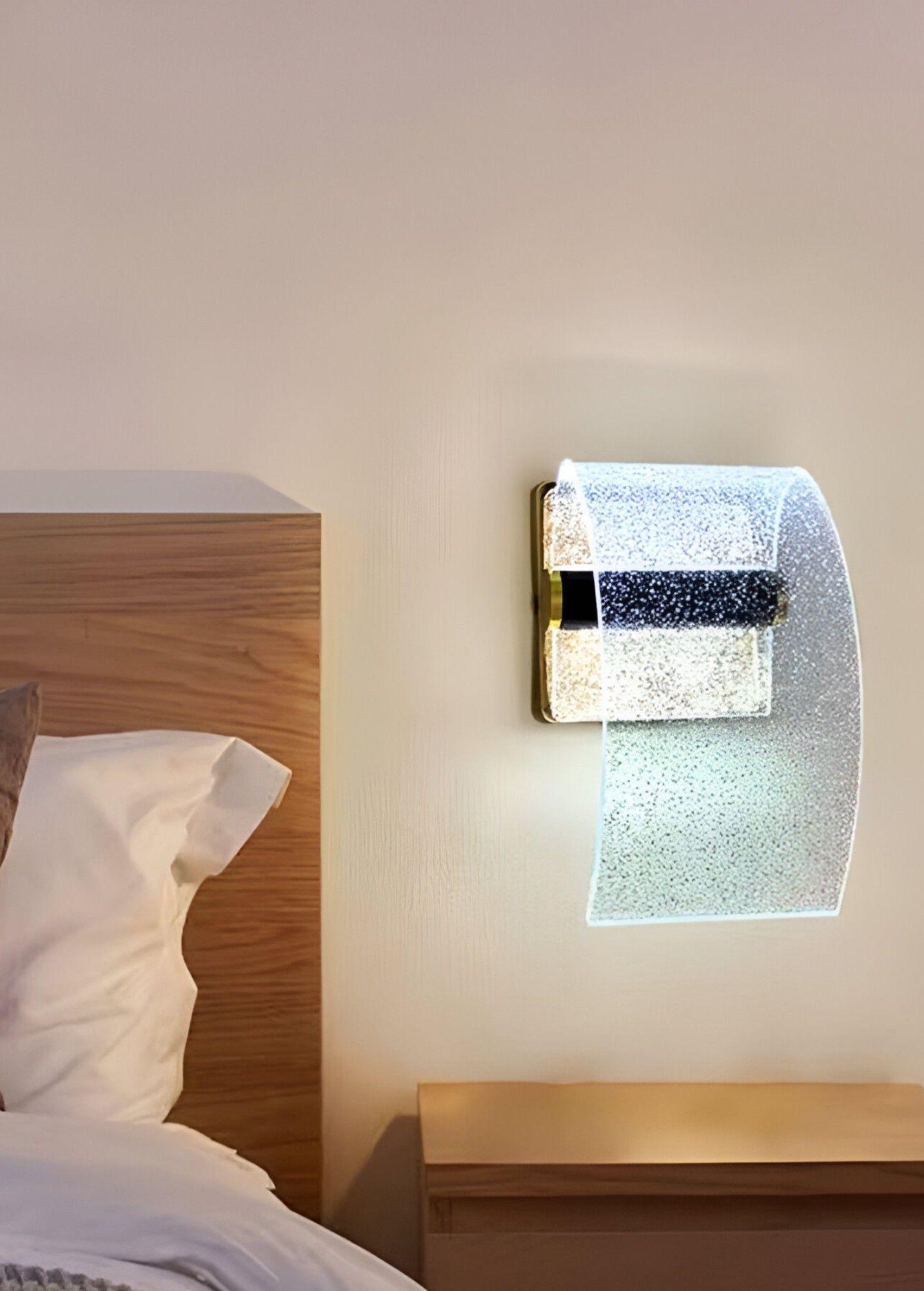 Lámpara Pared LED Elegante Dorada Acrílico Decorativa Jhn-2