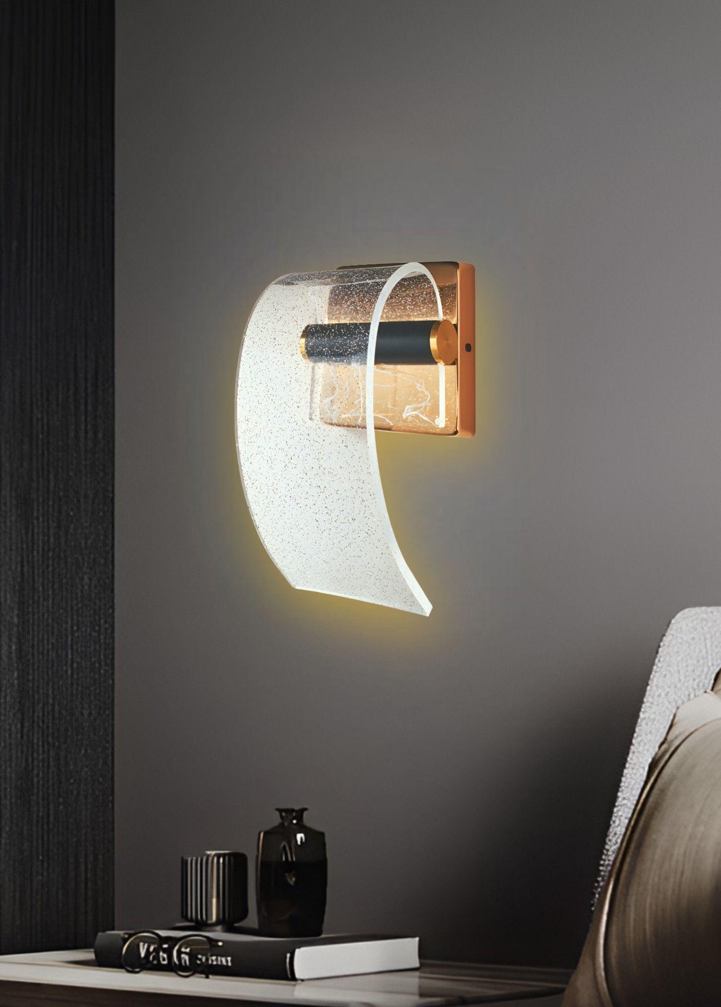 Lámpara Pared LED Elegante Dorada Acrílico Decorativa Jhn-6