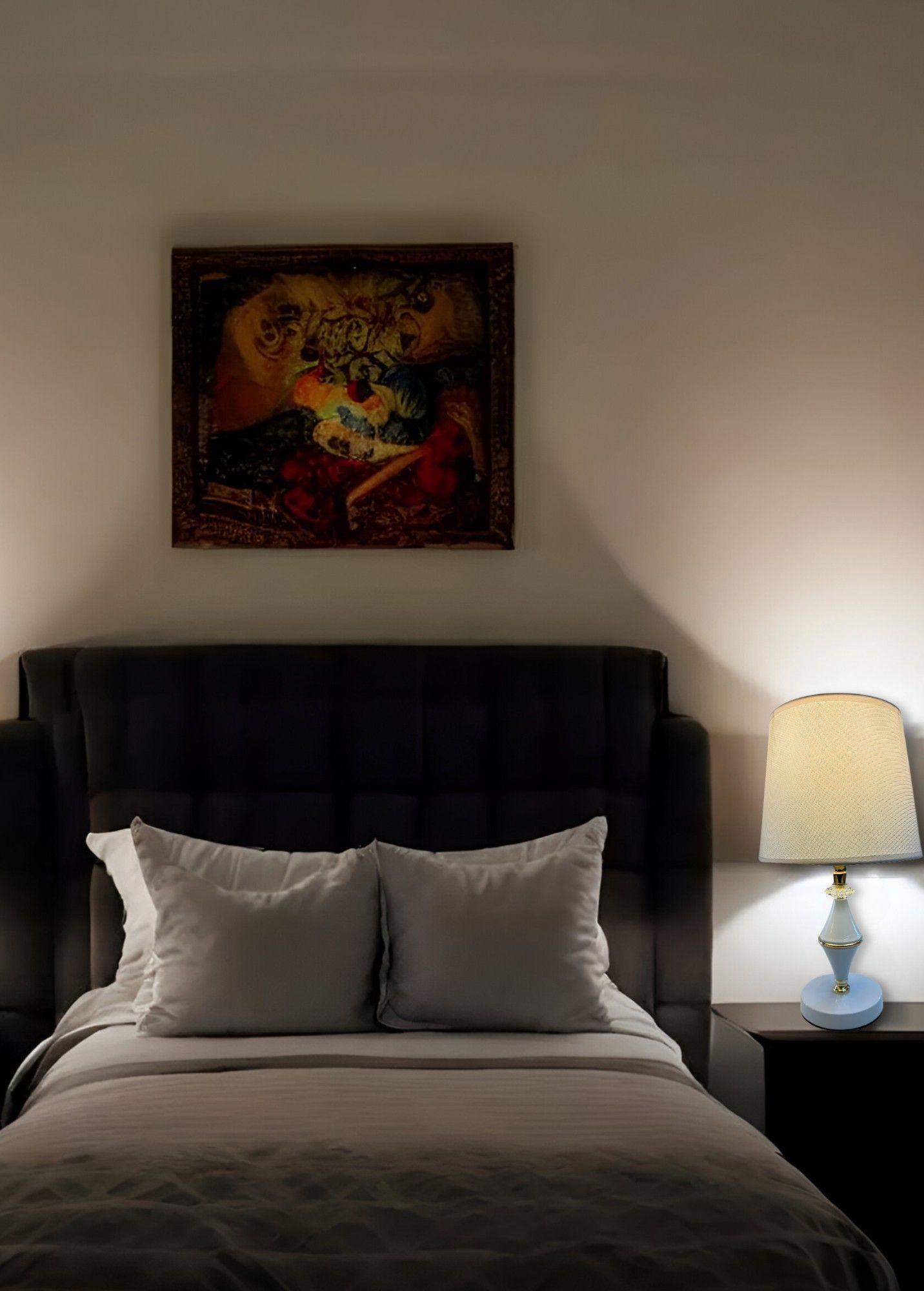 Lámpara Velador Mesa Moderna Dormitorios Blanca Jhn-5