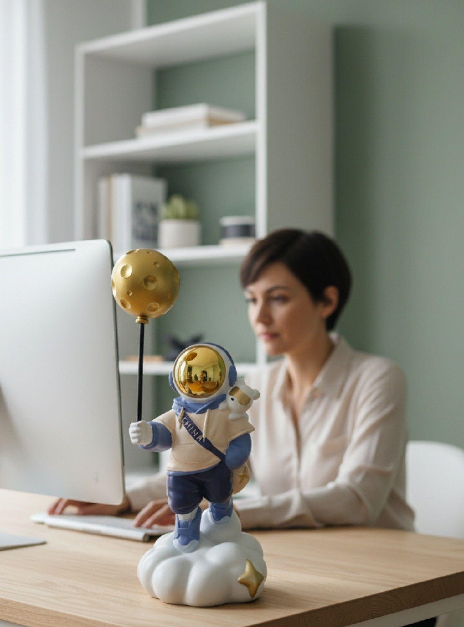 Figura Decorativa Viaje Luna Estatua Fantasía Cósmica Jhn-2