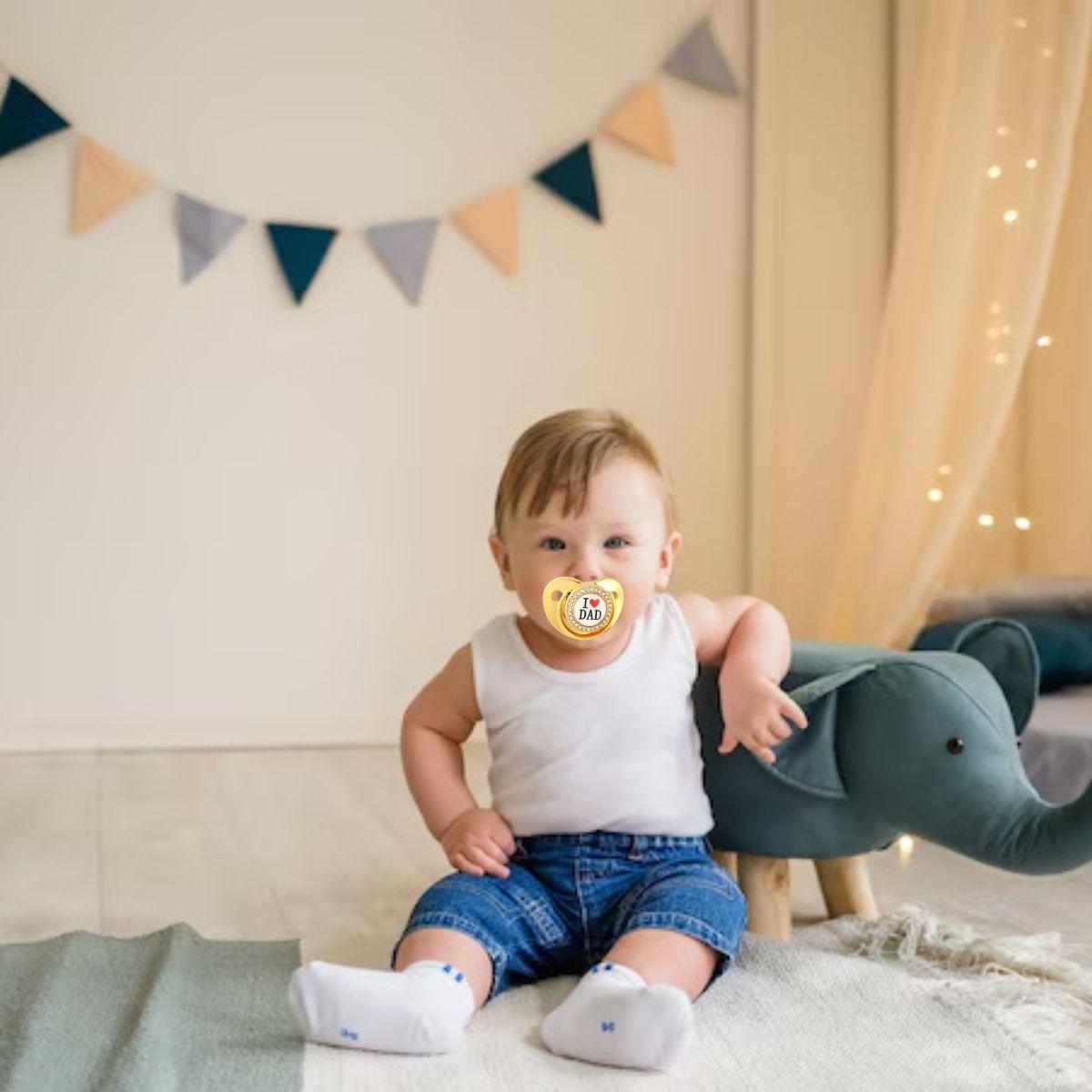 SET 2 CHUPETES CON SUJETADOR BRILLOS ELEGANTE BEBE LAU-1