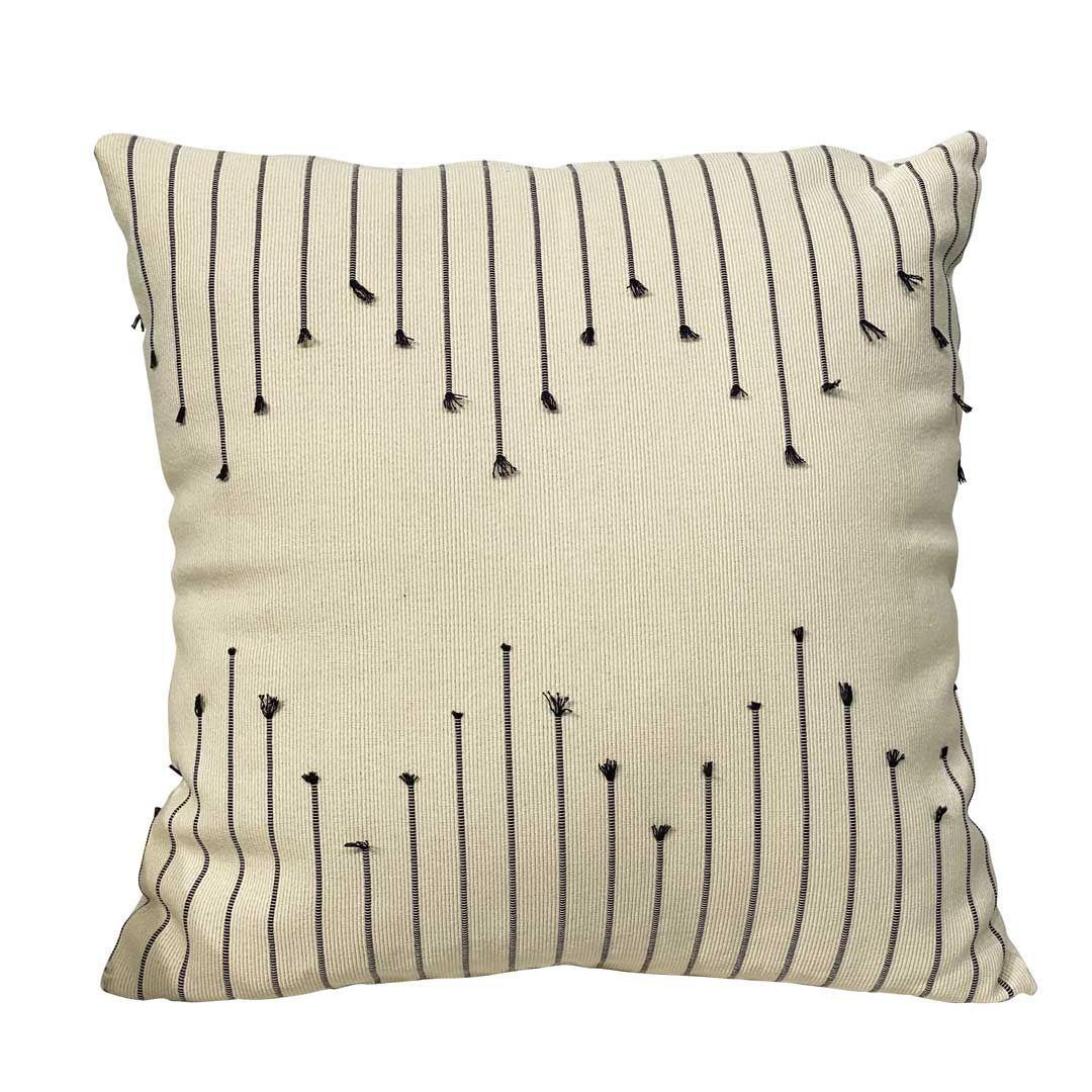 Cojín Beige y Líneas Negras 45x45 -0