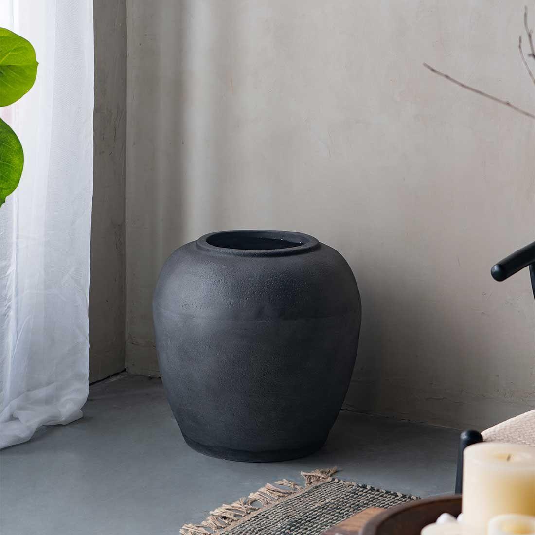 Macetero decorativo redondo color negro-4