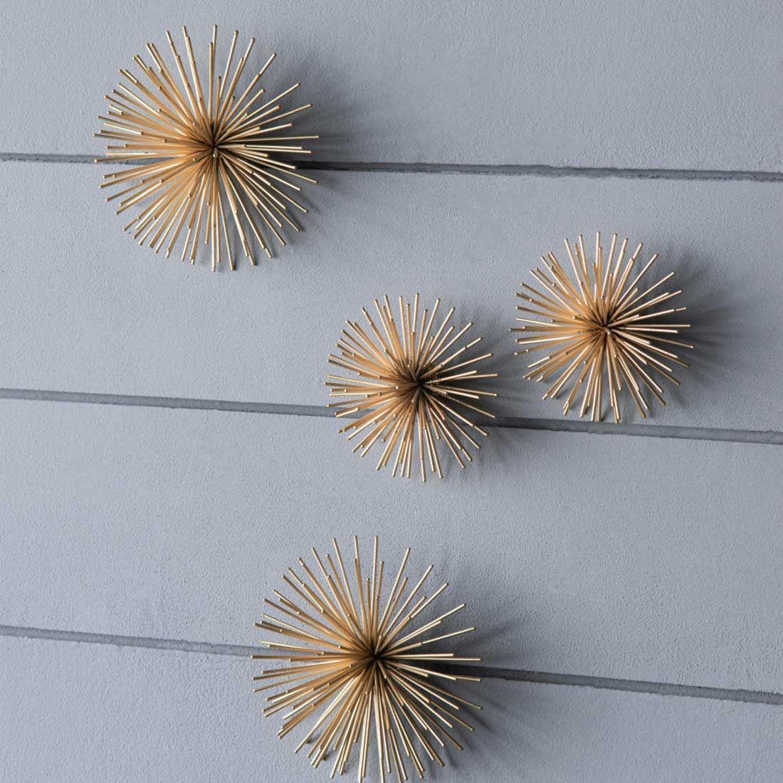 Figura decorativa para pared o mesa de metal dorada (S)-4