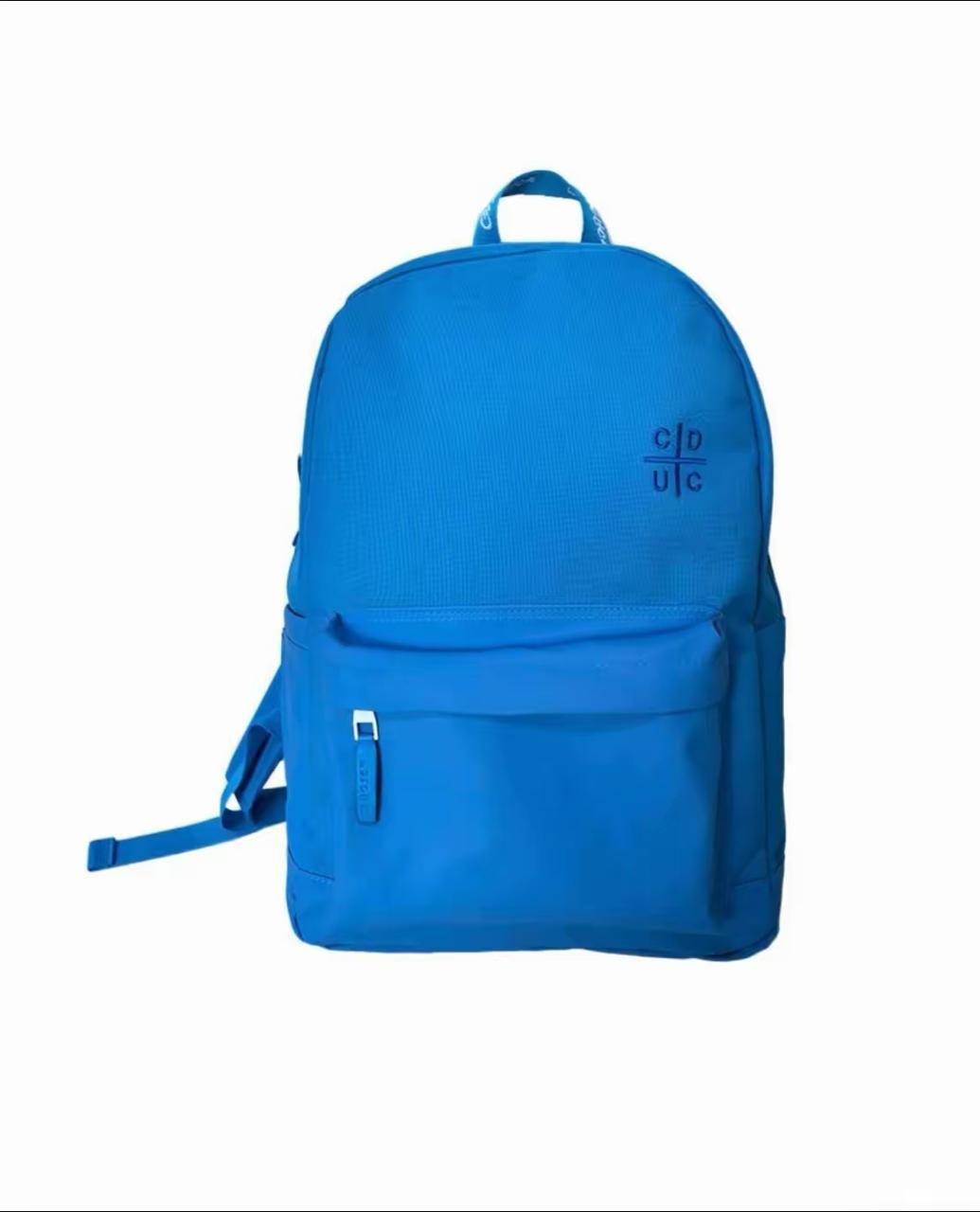 mochila escolar U Catolica 16 lt-2