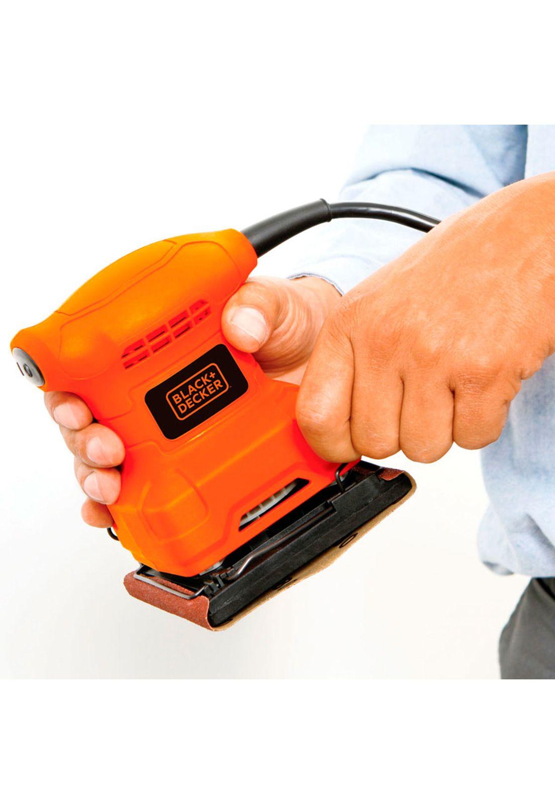 Sierra Circular 1400W + Lijadora 200W Black And Decker-4