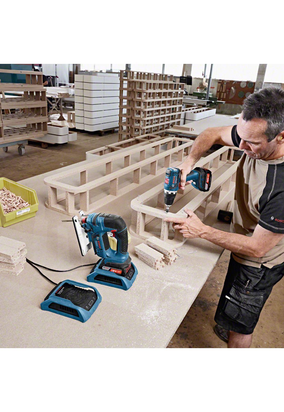 Kit Básico 2 Baterías 18V 4,0 Ah + Cargador GAL 1880 CV - 220V Bosch-0