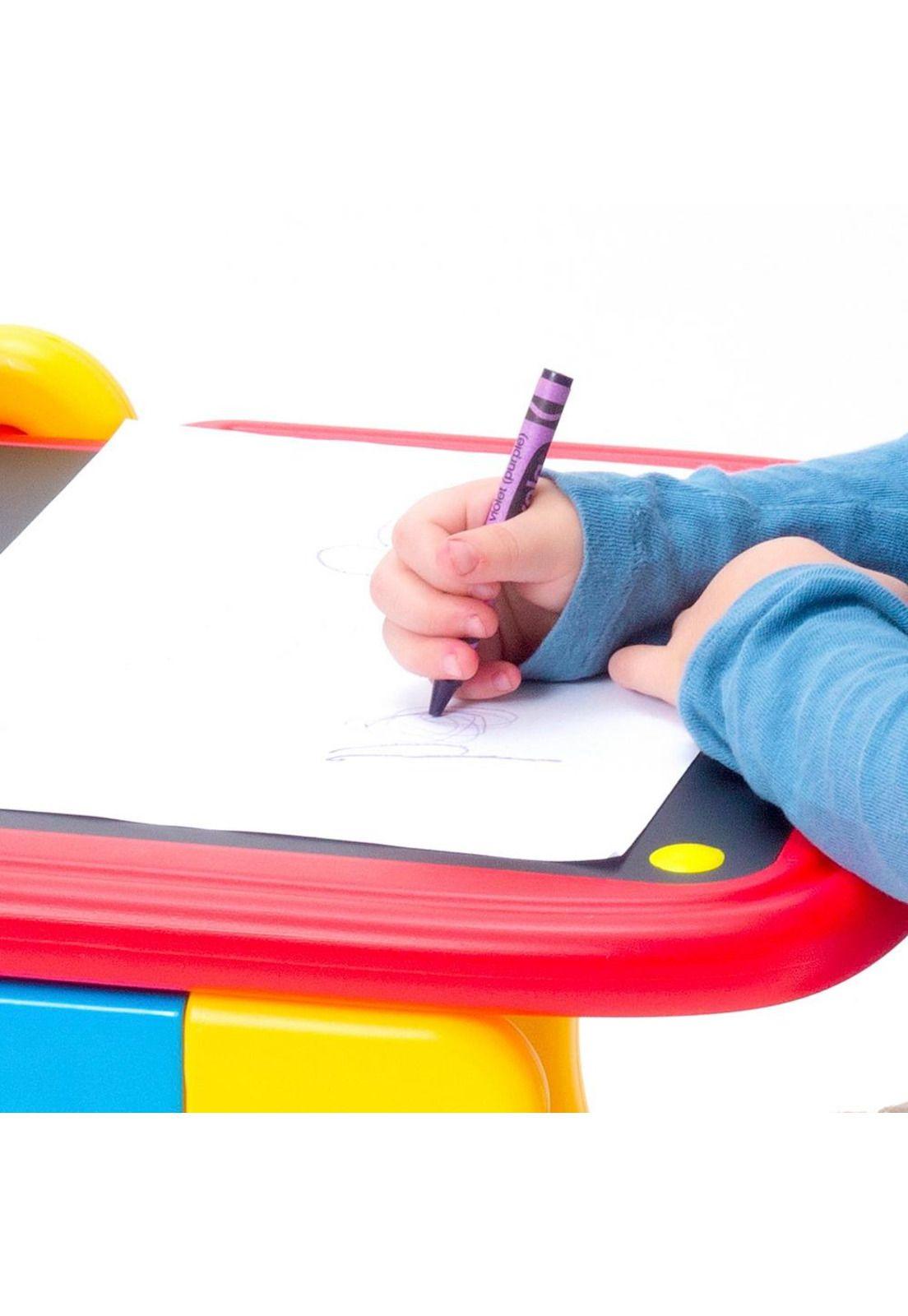 ESCRITORIO Y PIZARRA ARTE FISHERPRICE-4