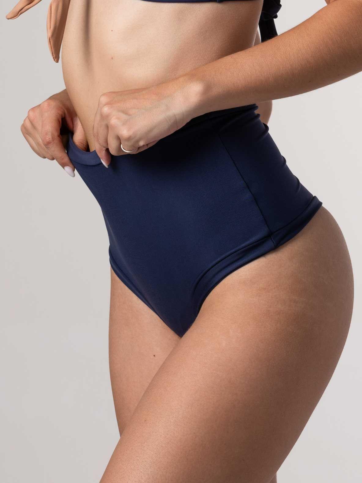 Bottom de Bikini Daikiri Mujer Calzón Tiro Alto Sin Elasticos Azul Marino Protección UV50+-3