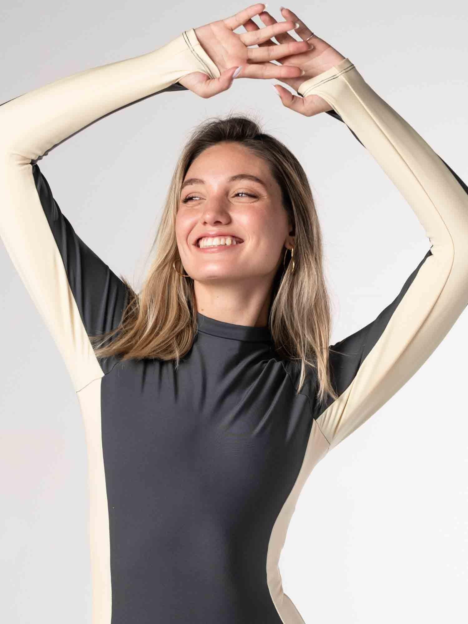 Traje de Baño Surf Daikiri Mujer Manga Larga Cierre Trasero Gris Grafito Crema Protección UV50+-6