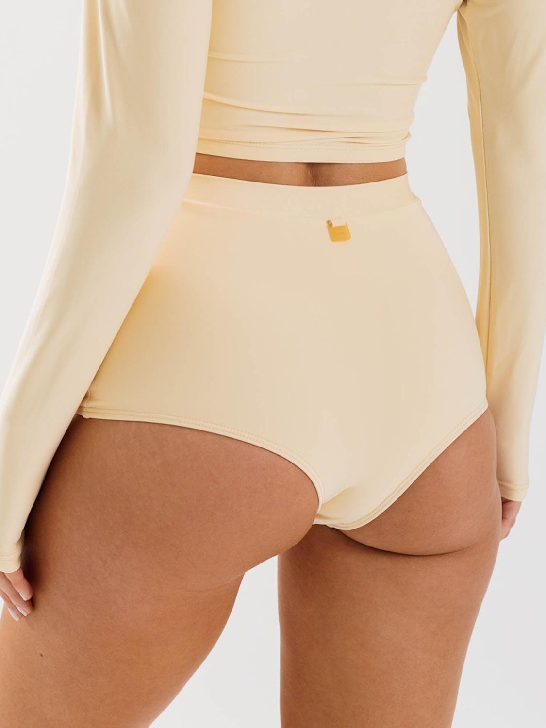 Bottom de Bikini Daikiri Mujer Calzón Tiro Alto Crema Filtro UV50+-1