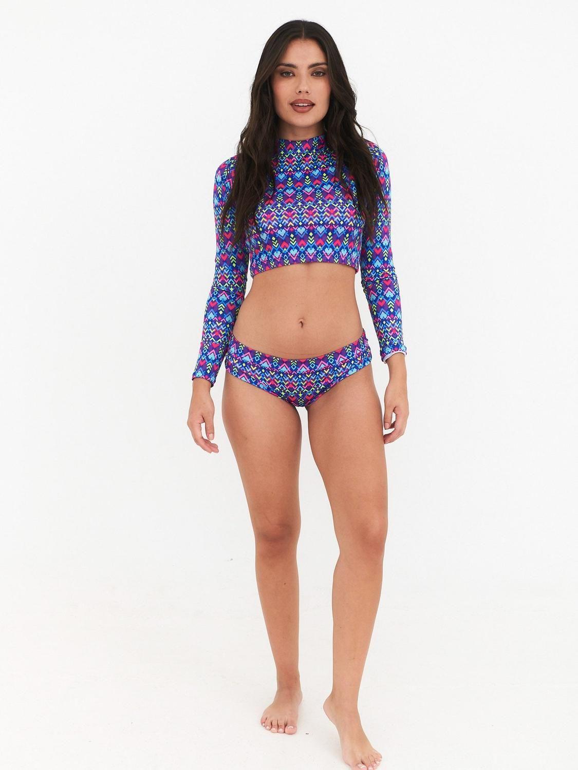 Polera Surf Daikiri Mujer Manga Larga Espalda Abierta Geométrico Azul Flúor Filtro UV50+-5
