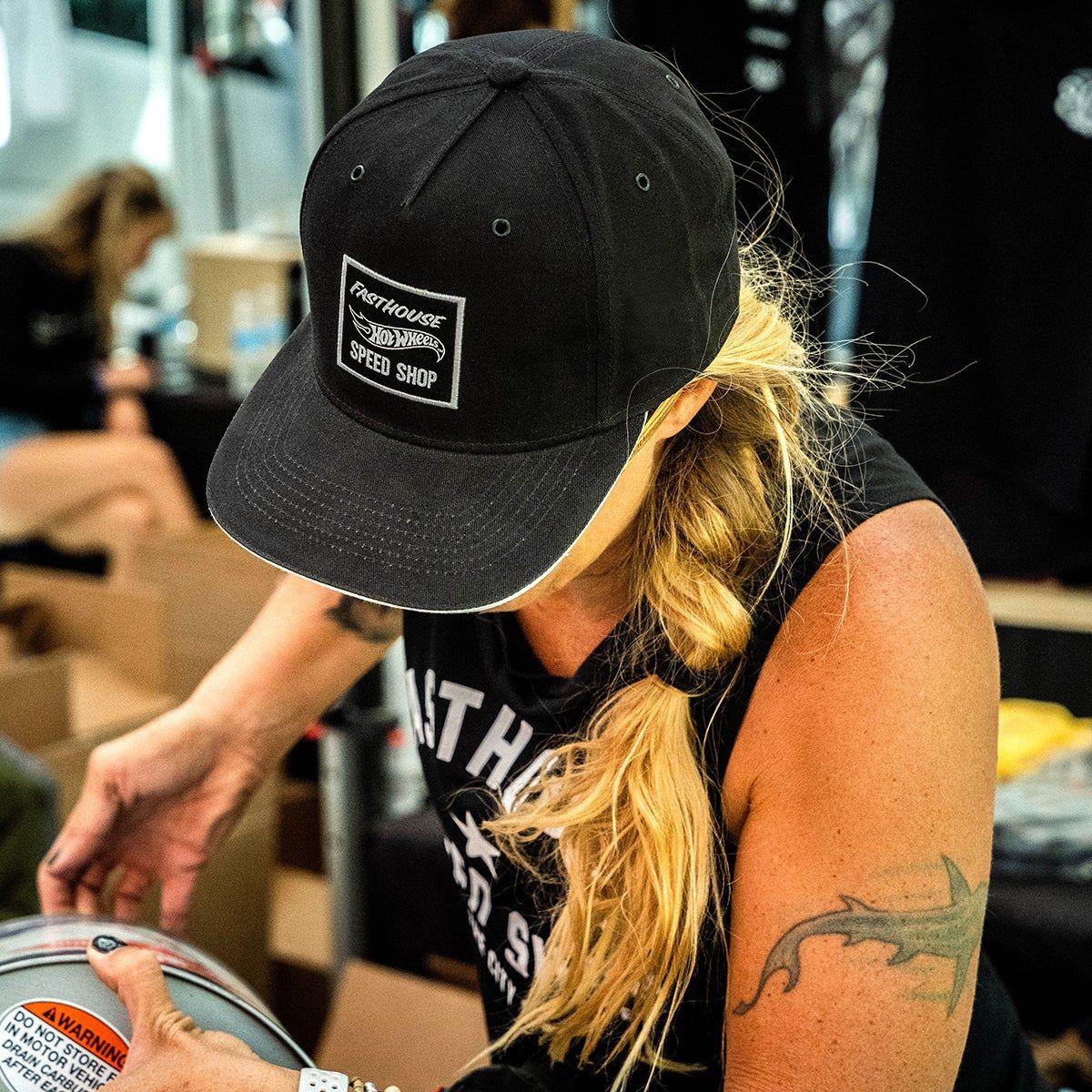 Gorro Fasthouse Staging Hot Wheels Negro/Blanco-1