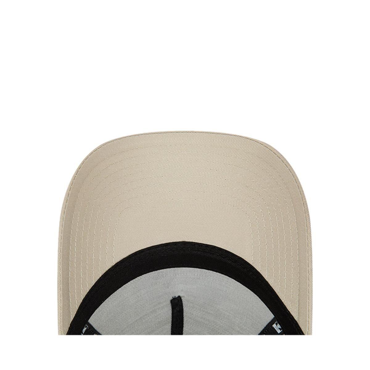 Gorra New York Yankees MLB 9Forty League Essential Beige-6