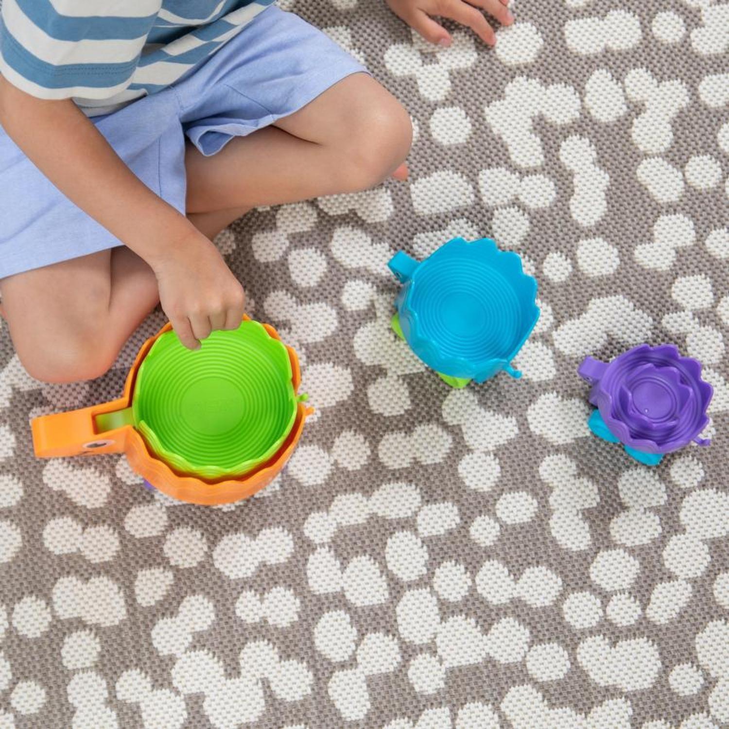 Hiding Hedgehogs, Apilar Y Anidar FatBrain Toys-7