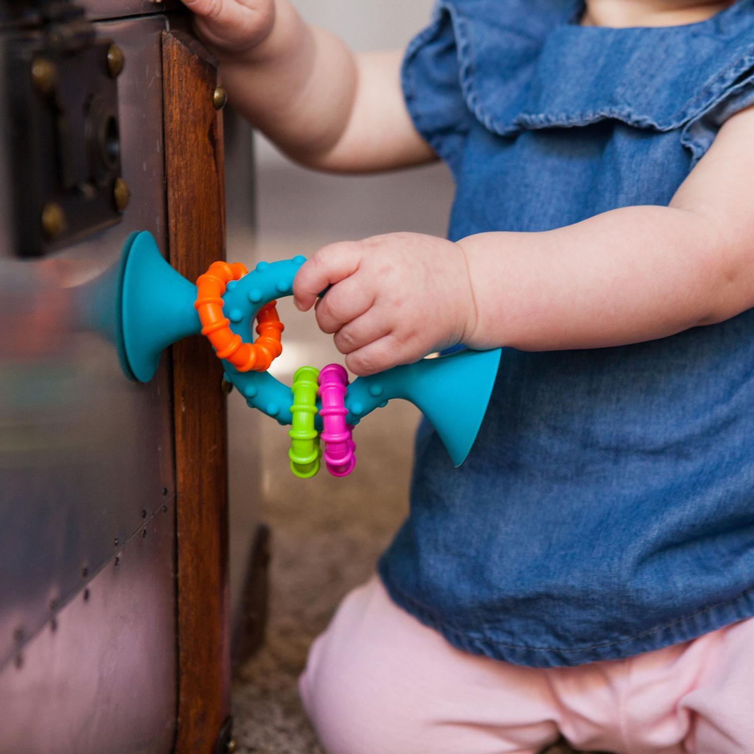 Pipsquigz Loops Celeste Mordedores Sensoriales FatBrain Toys-2