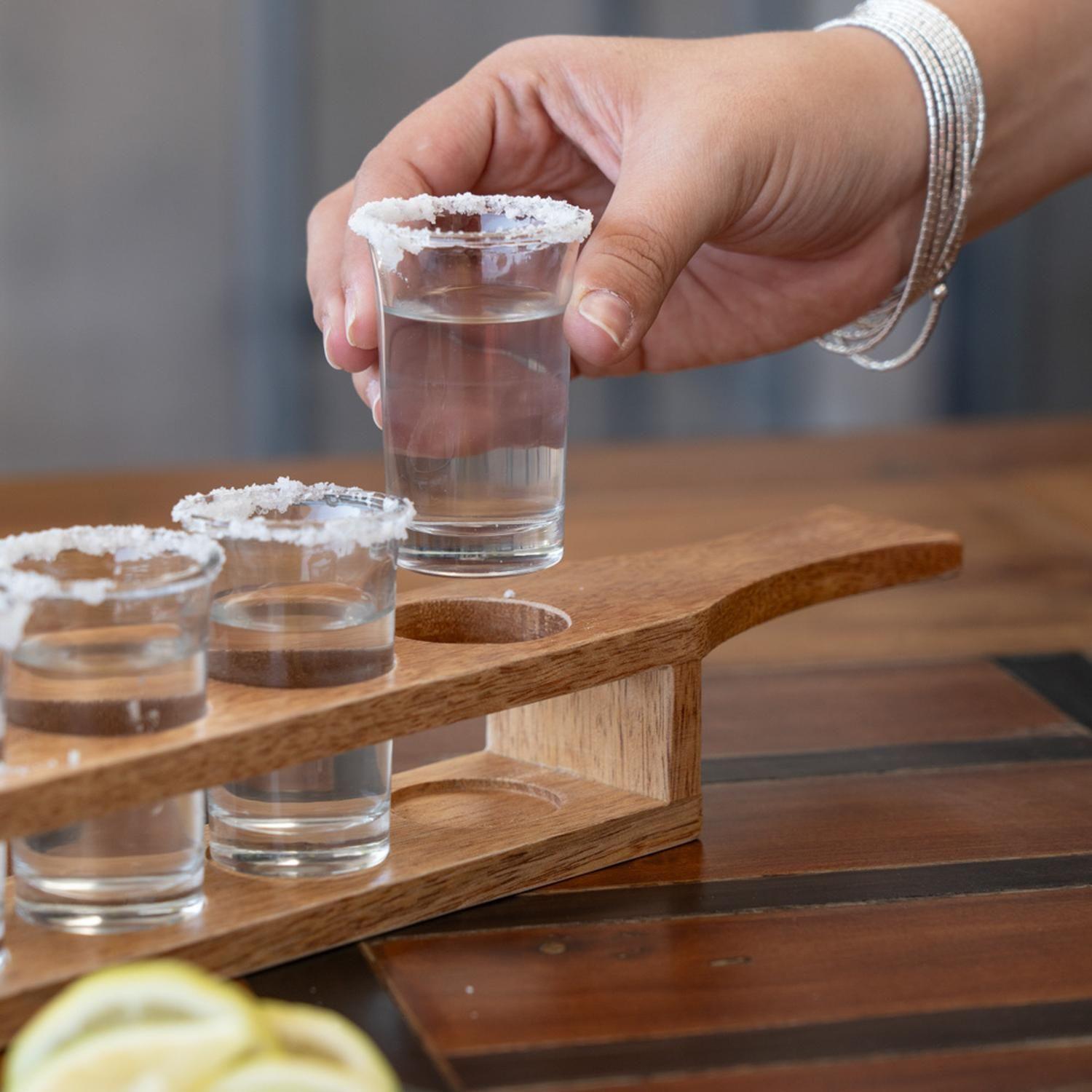 Set de 6 Vasos de Chupito con Soporte de Madera Secret de Gourmet-3