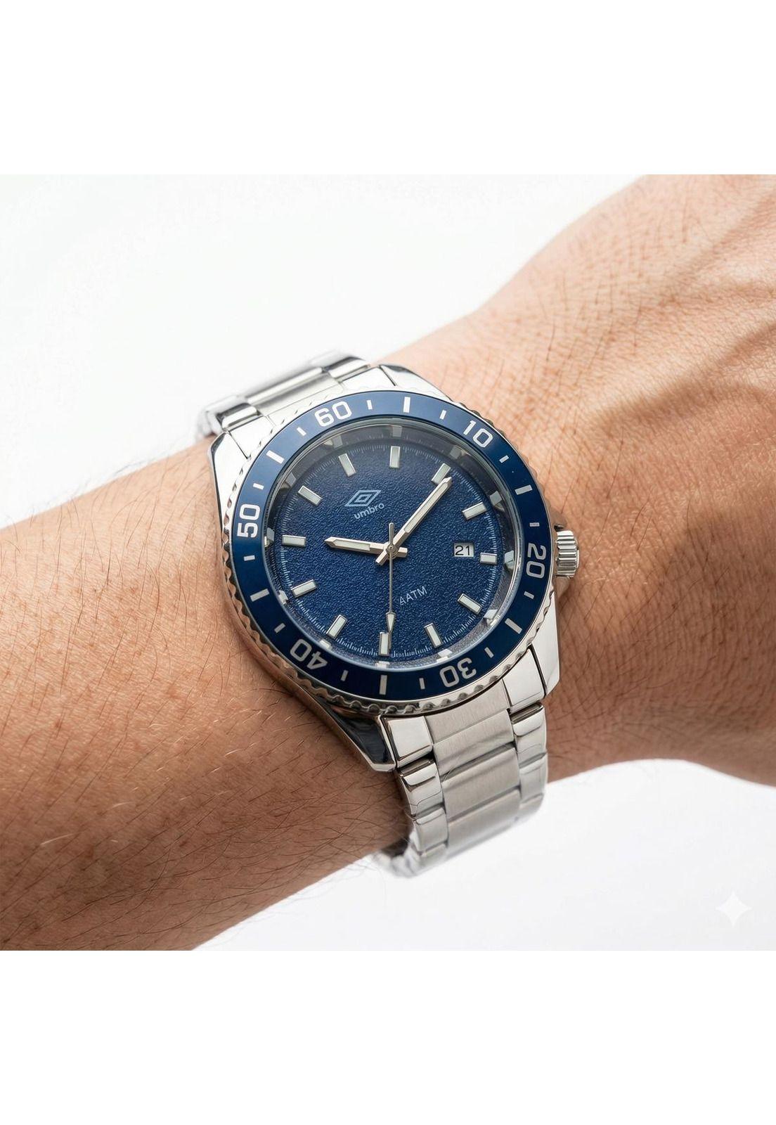 Reloj Análogo Hombre Umbro Plus Plateado UMBP-1500-141-3