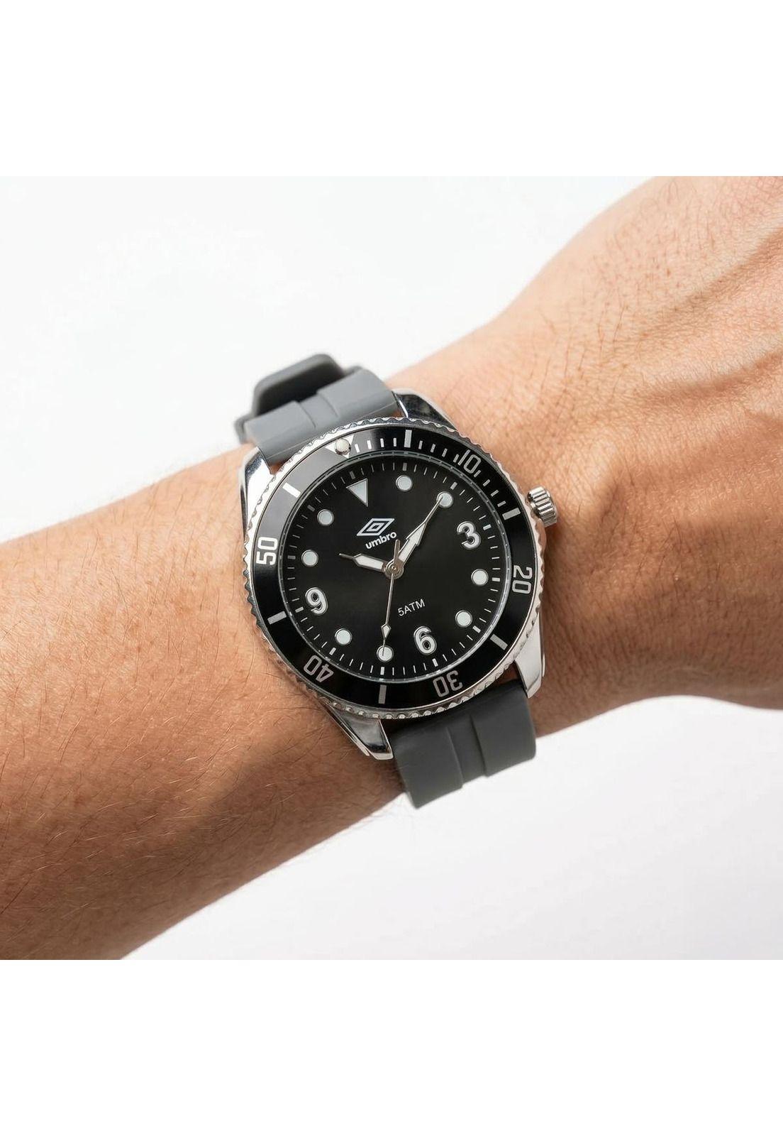 Reloj Análogo Hombre Umbro Plus Gris UMBP-1500-139-4