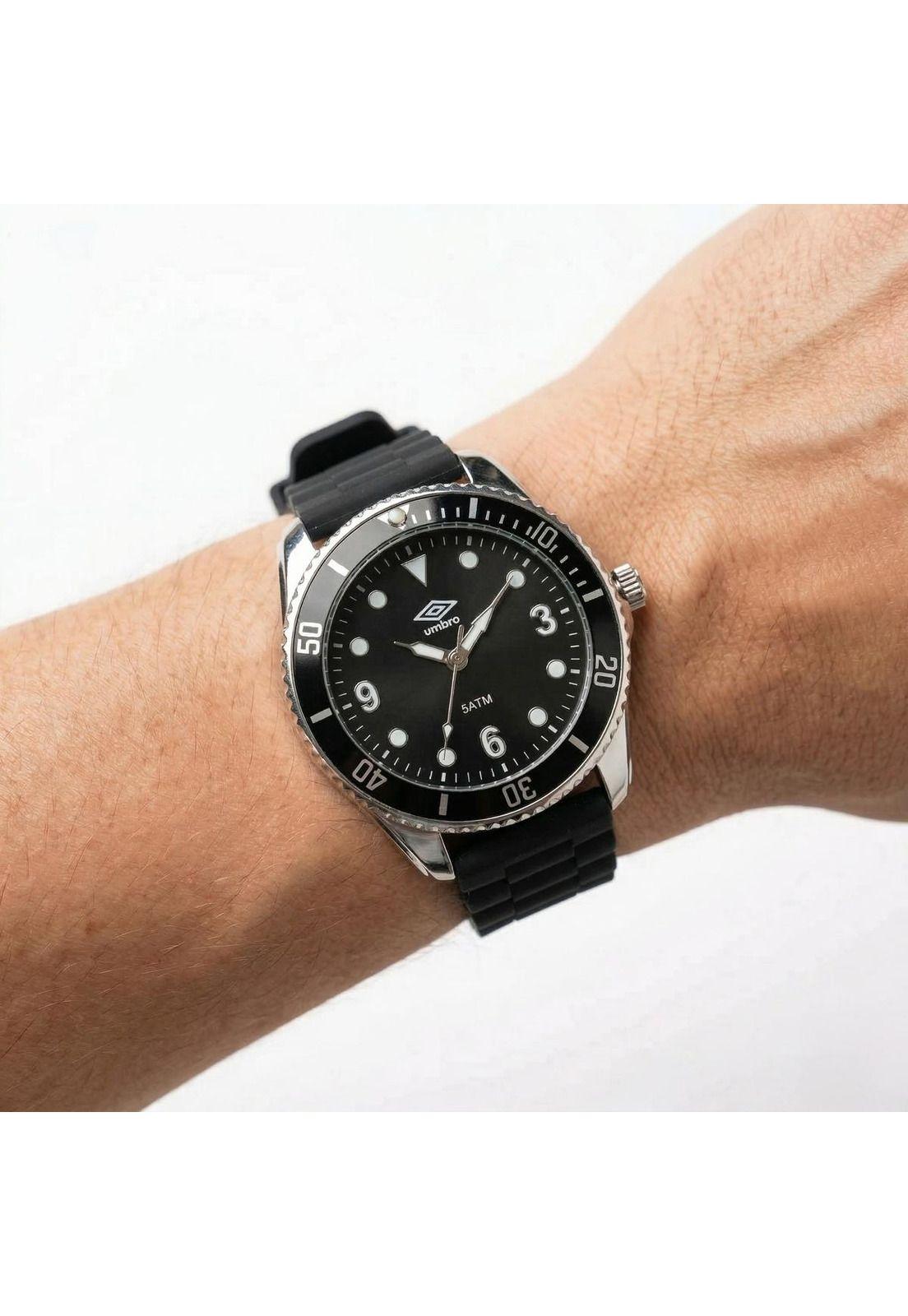 Reloj Análogo Hombre Umbro Plus Negro UMBP-1500-140-4