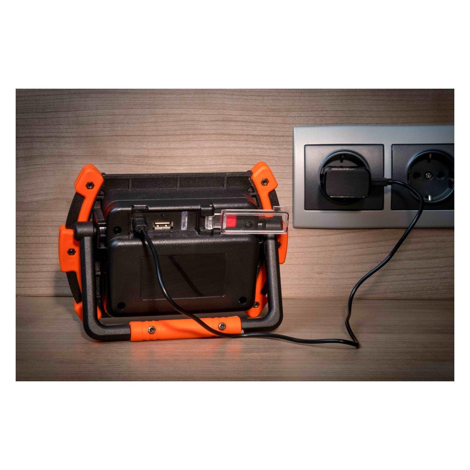 Luz de trabajo COB 10W Recargable Magnética W050 Peka-7