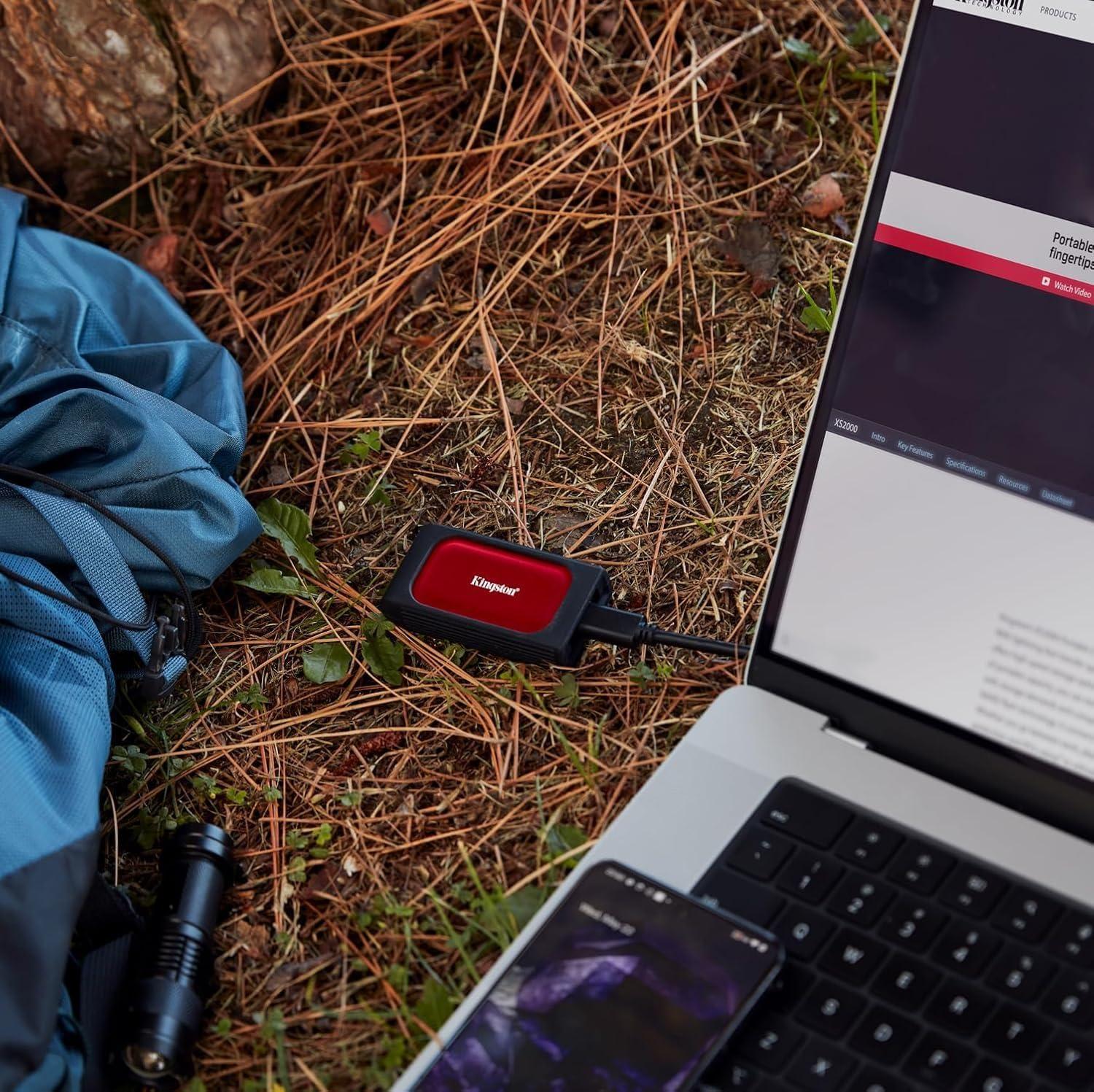 Kingston XS1000R SSD de 1 TB USB 3.2 Gen 2 ROJO-2