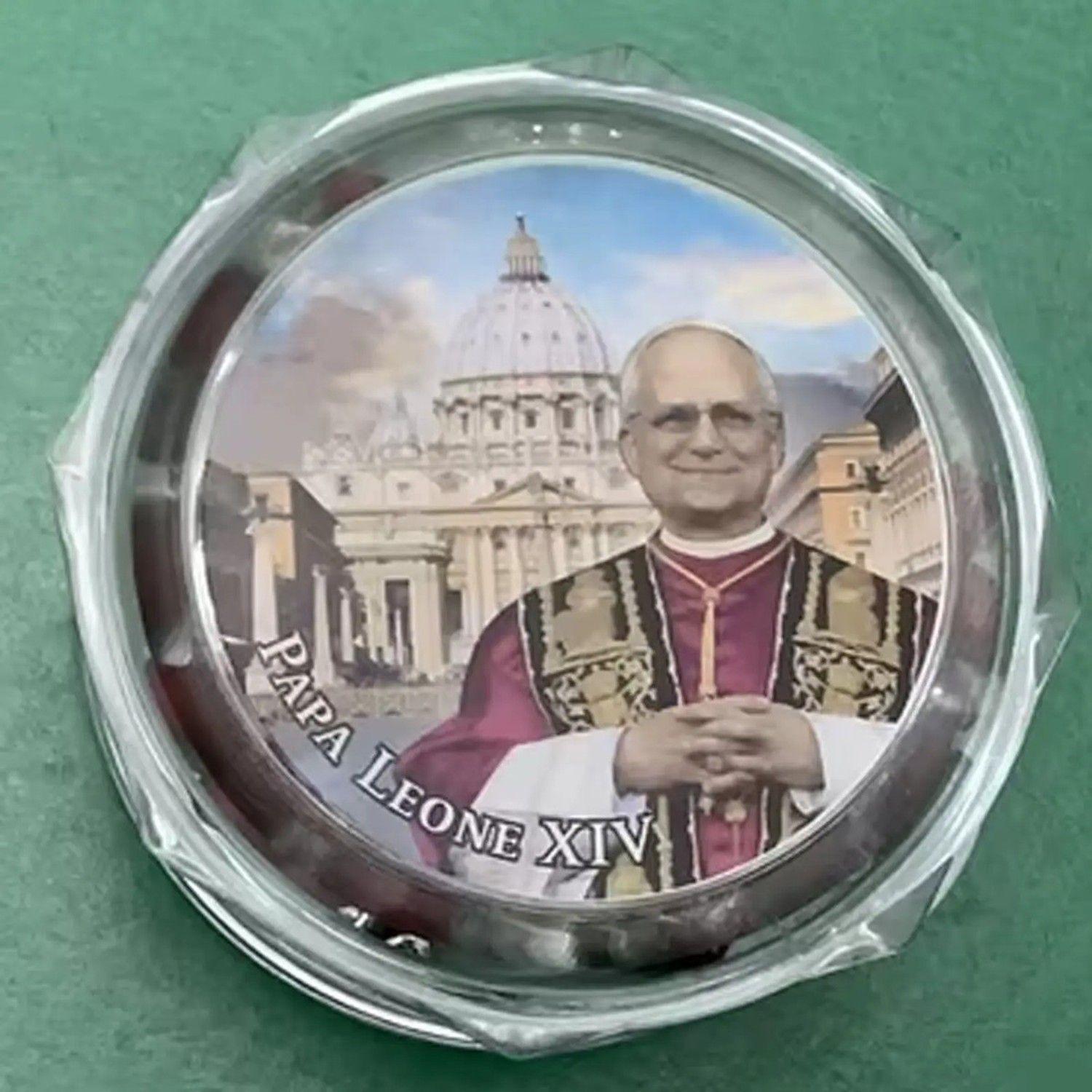 Rosario Conmemorativo Papa León Xiv Perfumado-2
