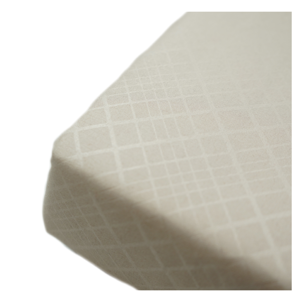 SABANA MICROFIBRA AMA HOME EMBOSSED 1 1/2 PLAZAS BEIGE + 1 FUNDA-1