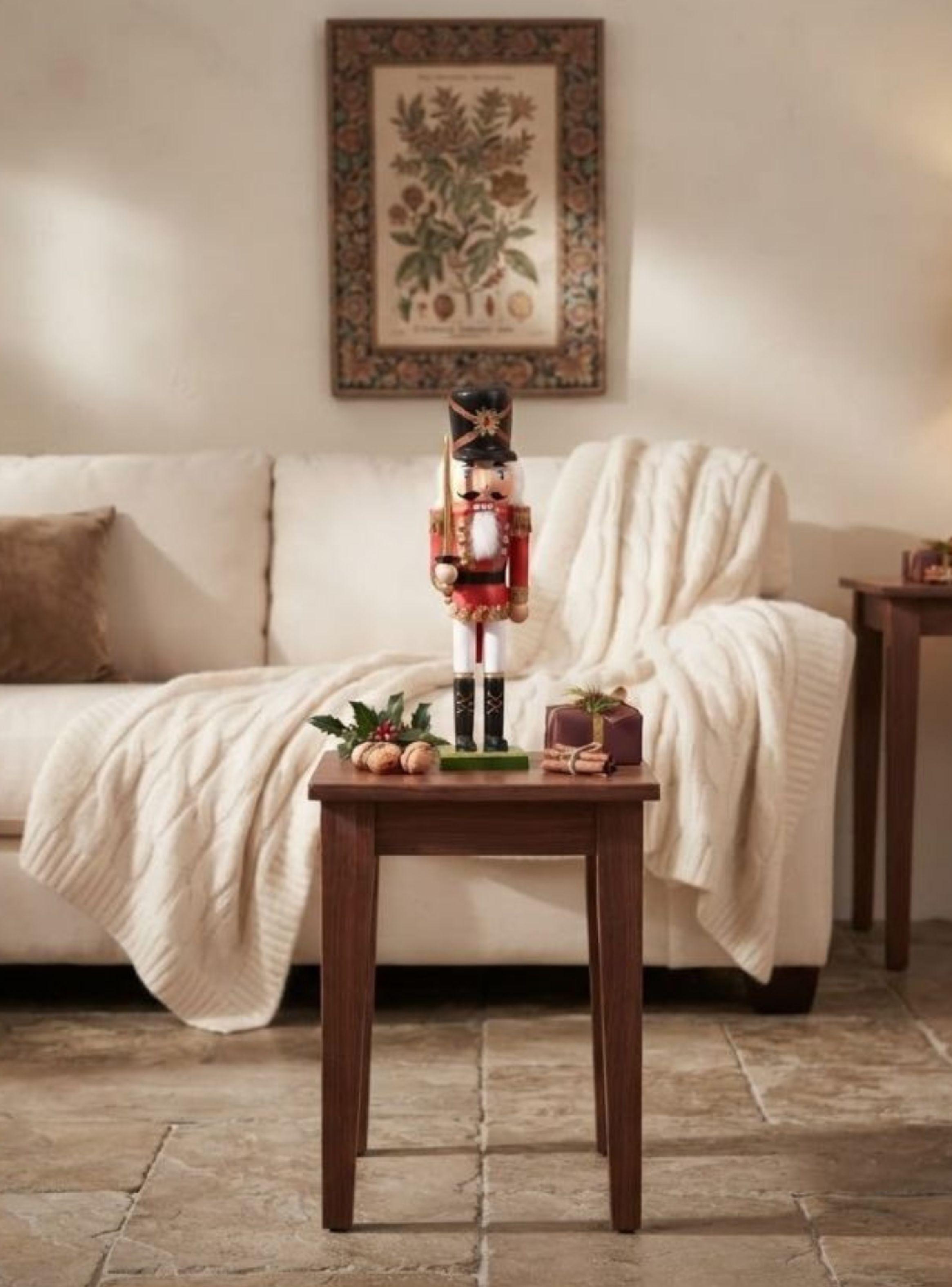 Cascanueces Navideño De Madera Soldado Espada 39cm-3