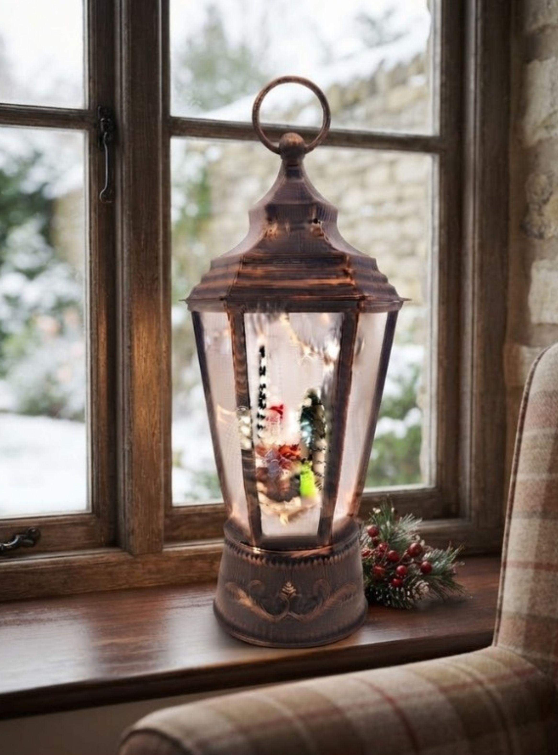  Linterna Navideña Decorativa Con Figura Interior Plástico Y Resina 14cm-2