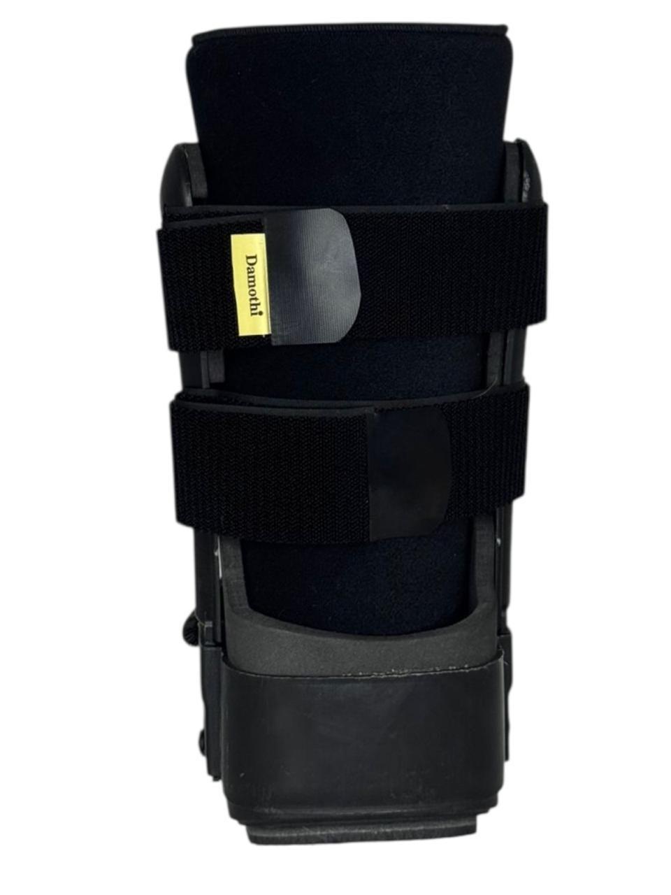 Bota Ortopédica Inmovilizadora Corta Damothi talla S-2