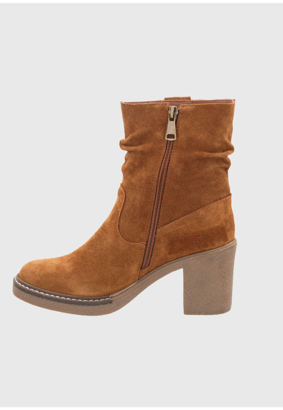 Botin Camel Irantzu-3