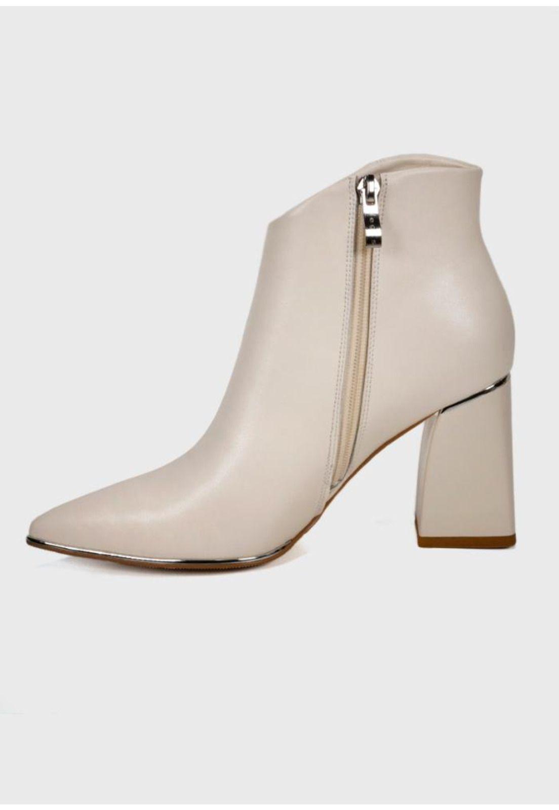 Botín Cuero Daymara Blanco-4