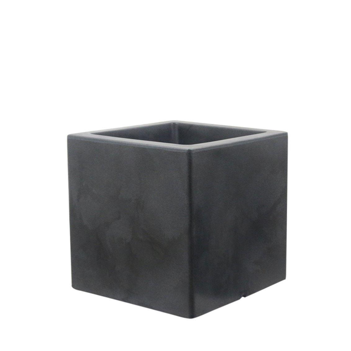 MACETERO CUBO V ANTIQUE NEGRO-0