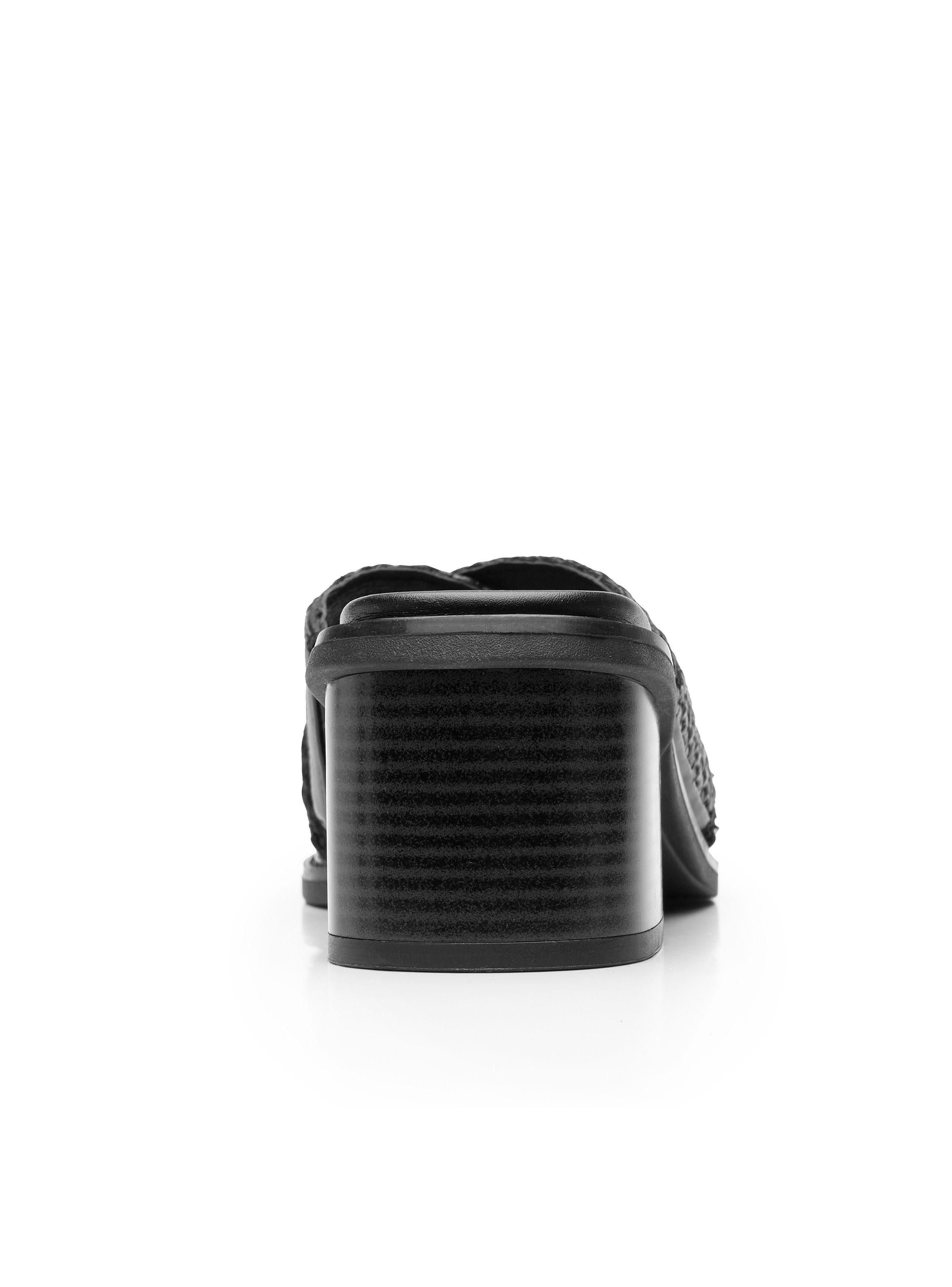 Sandalia Mujer Itacare 128406 Negra-4