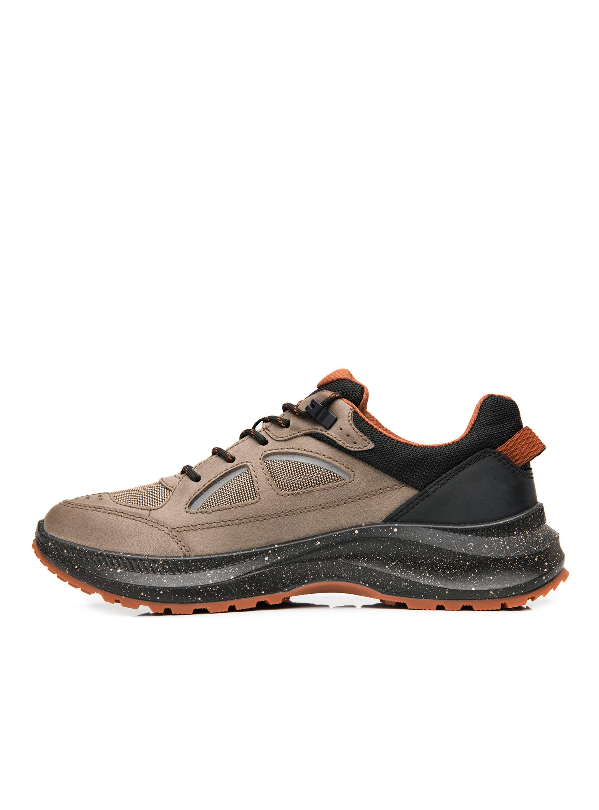 Zapato Outdoor Hombre Lawson 420306 Taupe Y Negro-2