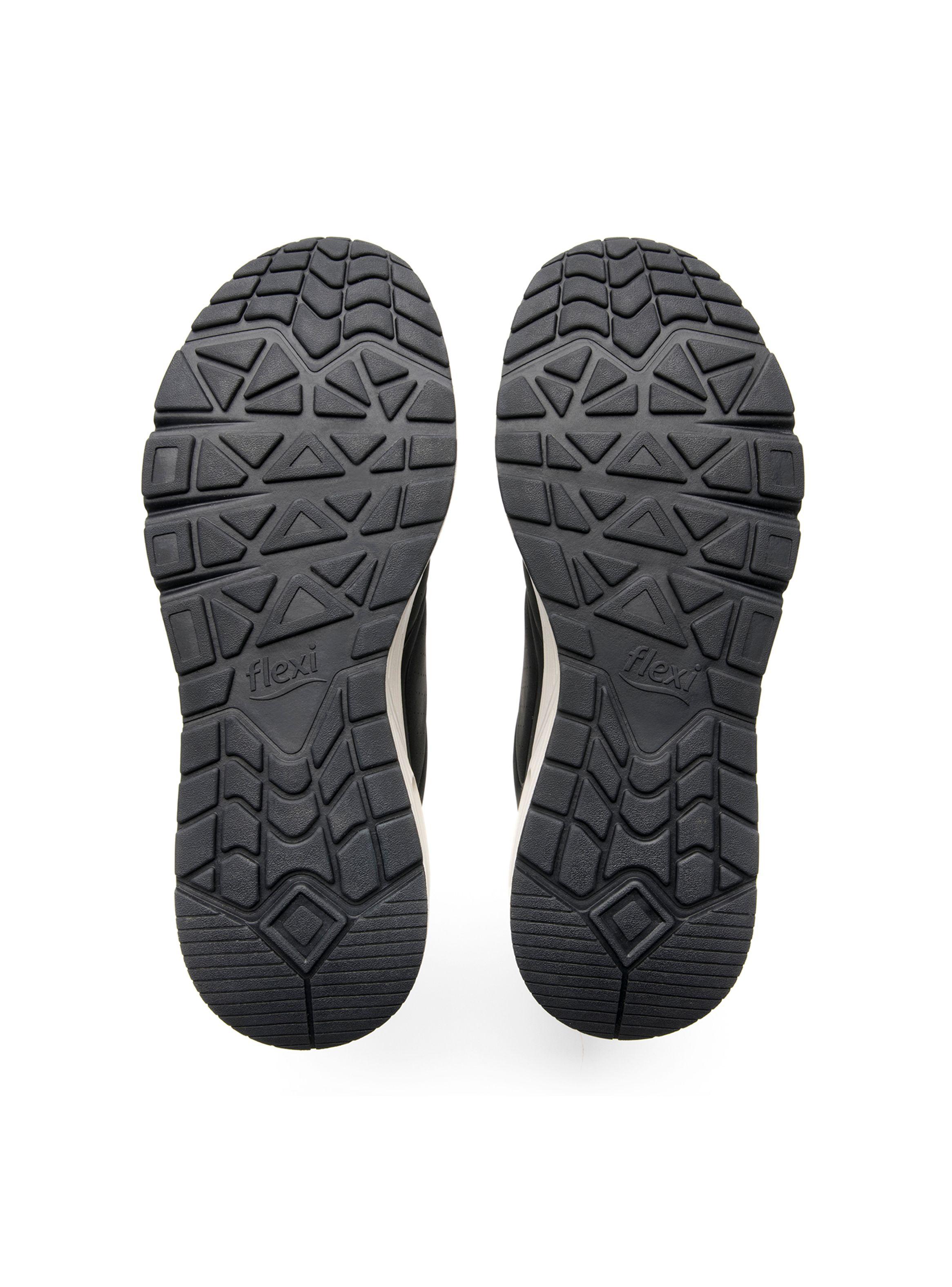 Zapatilla Hombre Maddox 422403 Negra Flexi-6