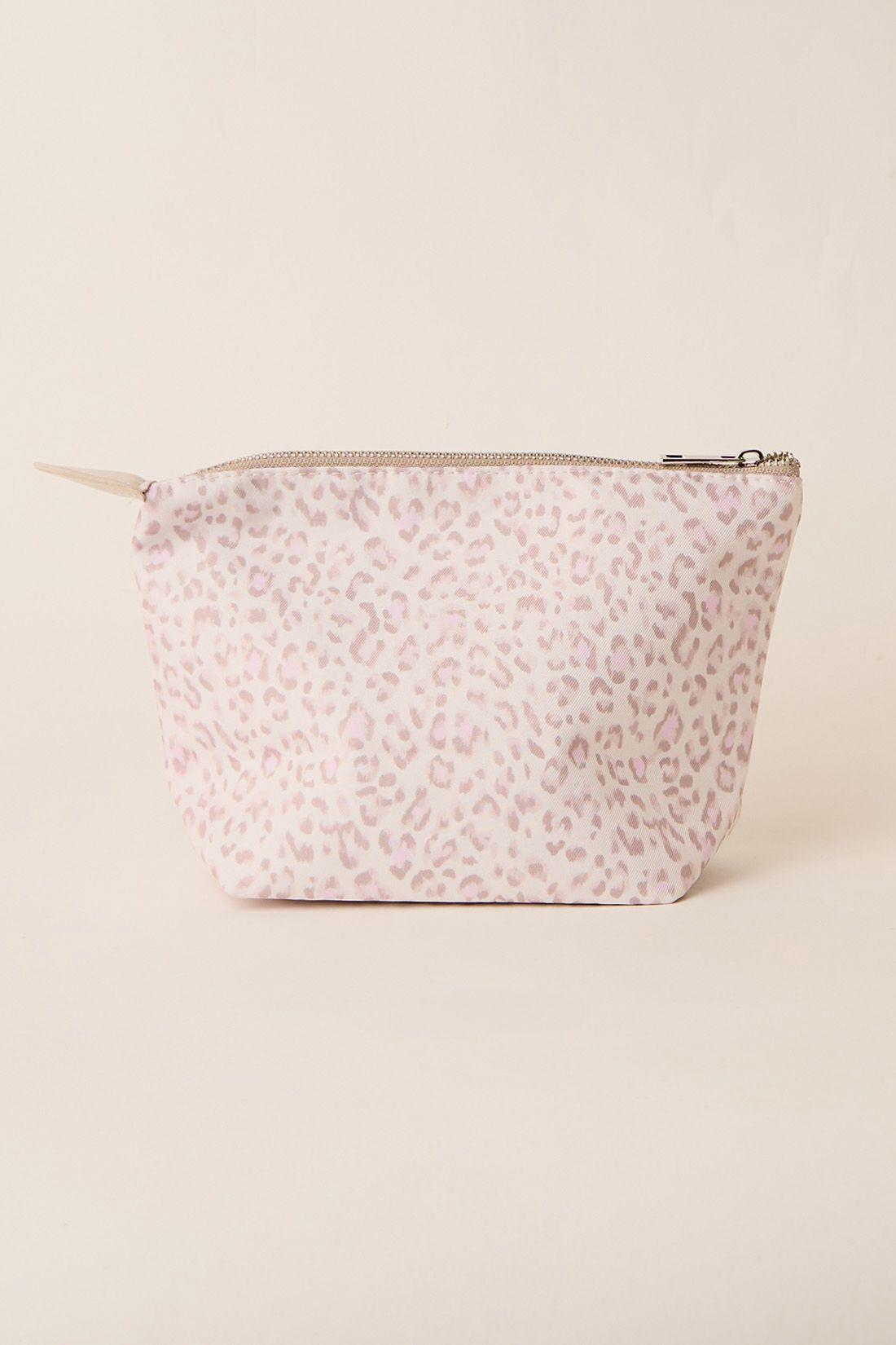 SET COSMETIQUERO MUJER BARBIZON LINDA ANIMAL PRINT CLARO-2