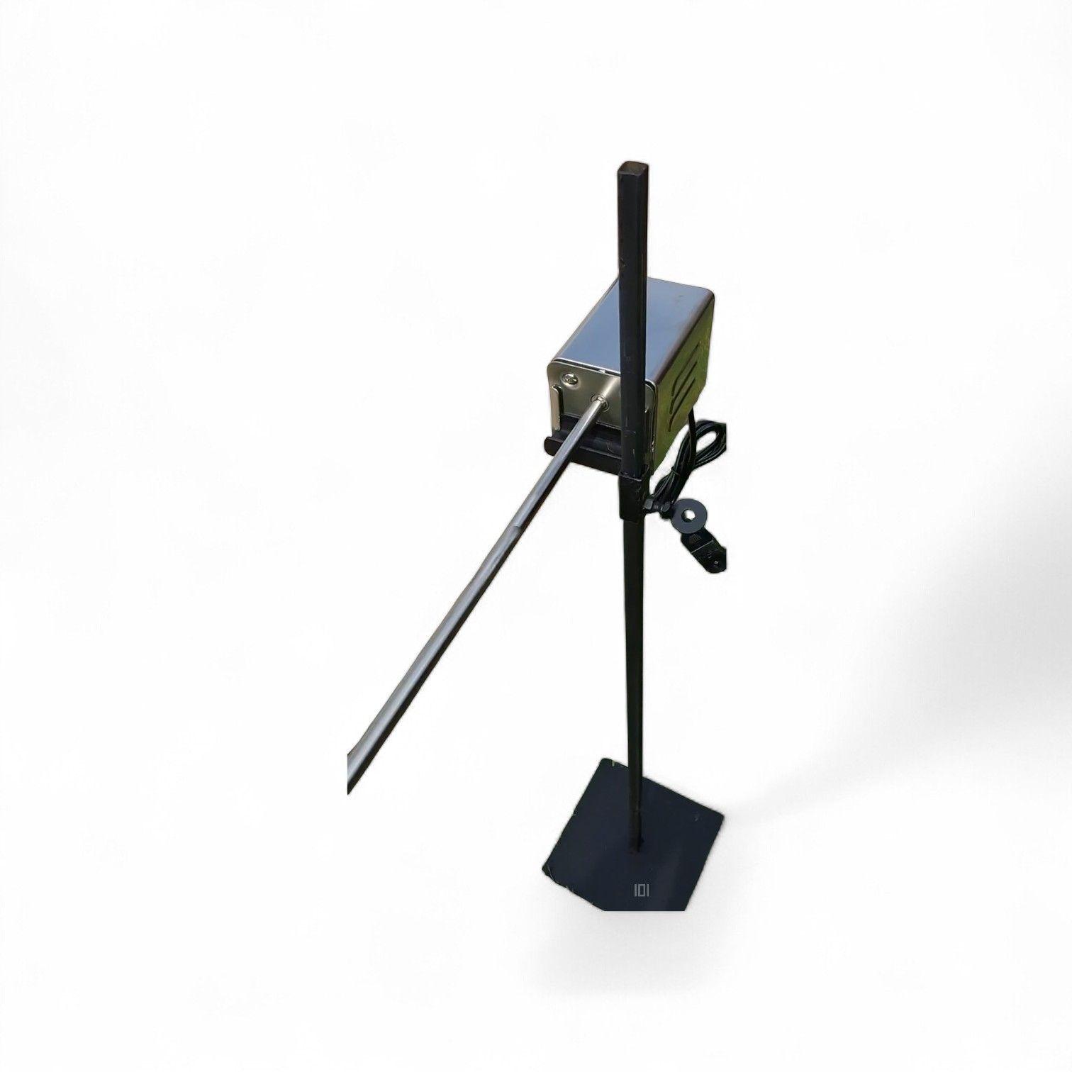 Motor spiedo 40 kg tridente Largo 120 cm bases alto 100 cm-2