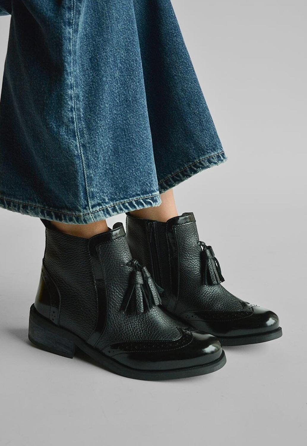 Botin Mujer De Cuero Julieta Negro C1-0