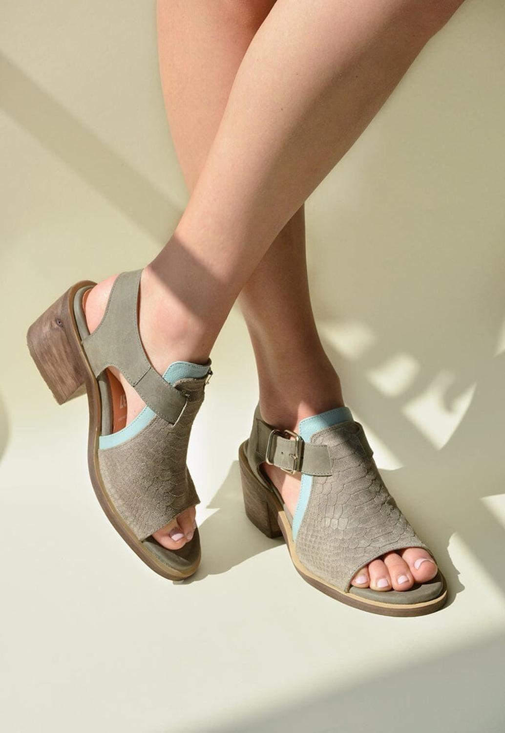 Sandalia Mujer / Guanay Gris-2