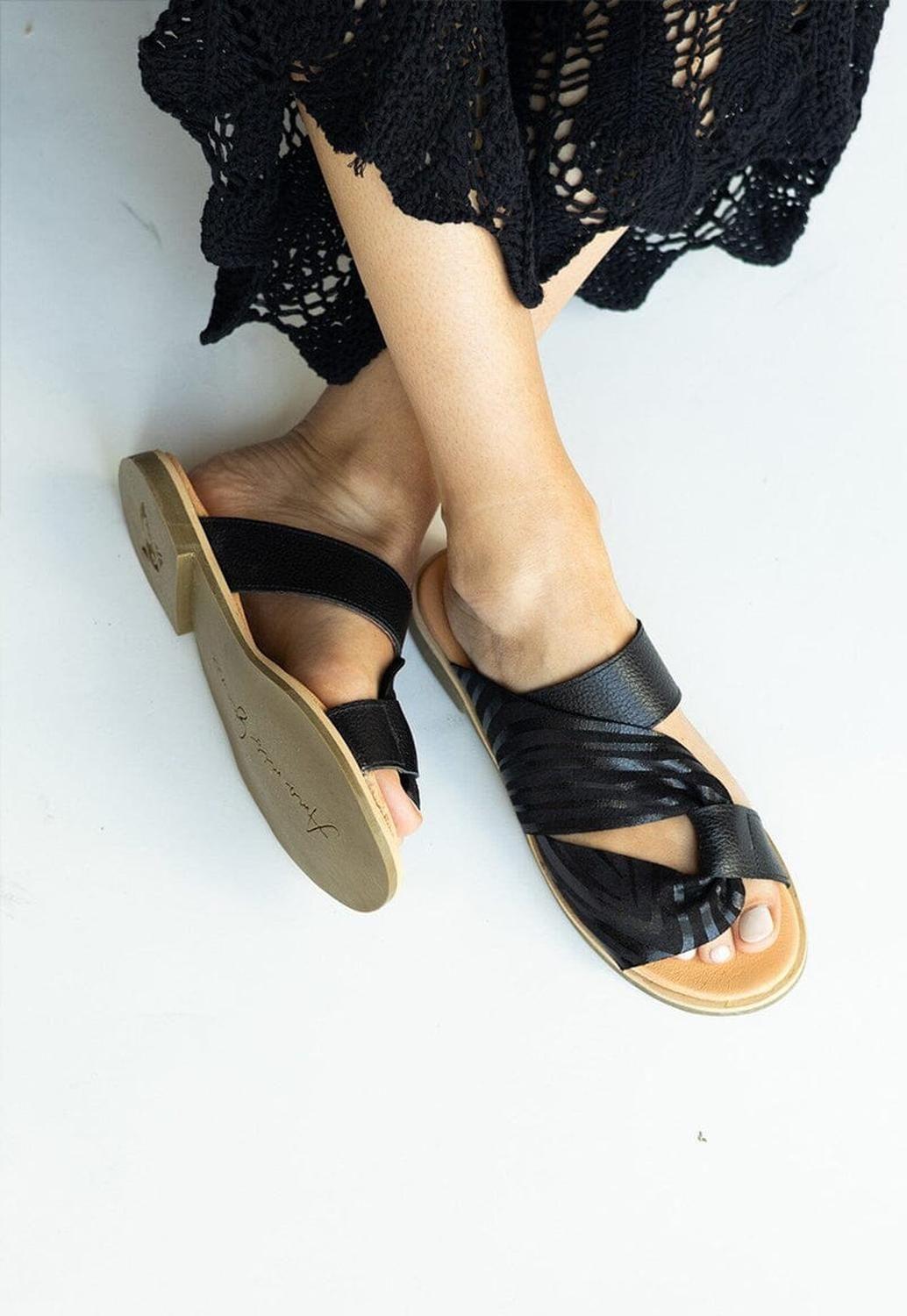 Sandalia Mujer / Turpial Negro-1