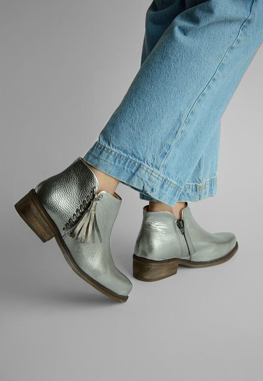 Botin Mujer De Cuero Virginia Metálico C3-2