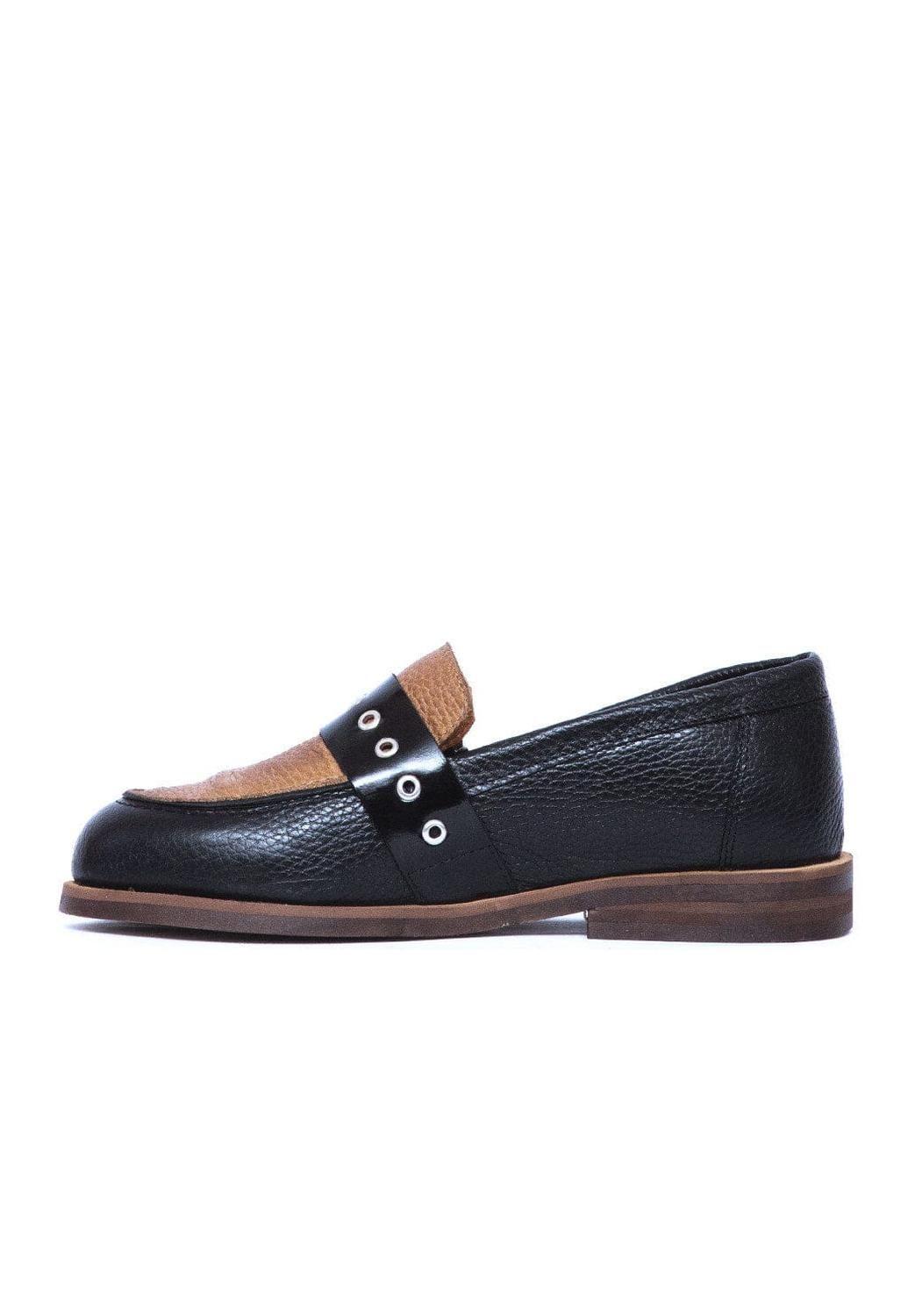 Mocasin Mujer De Cuero Amelia Negro Camel C1-3