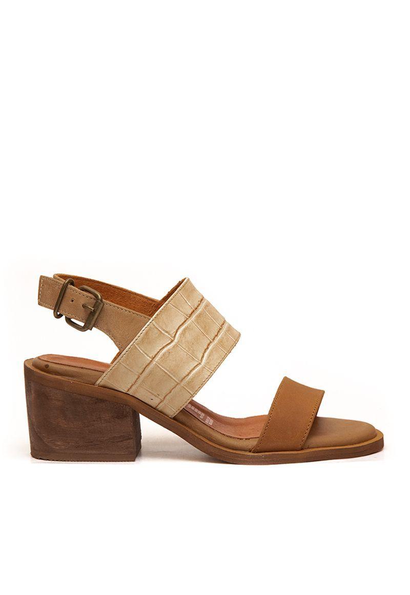 Sandalia De Cuero Adelia C11 Beige Giani Dafirenze-4