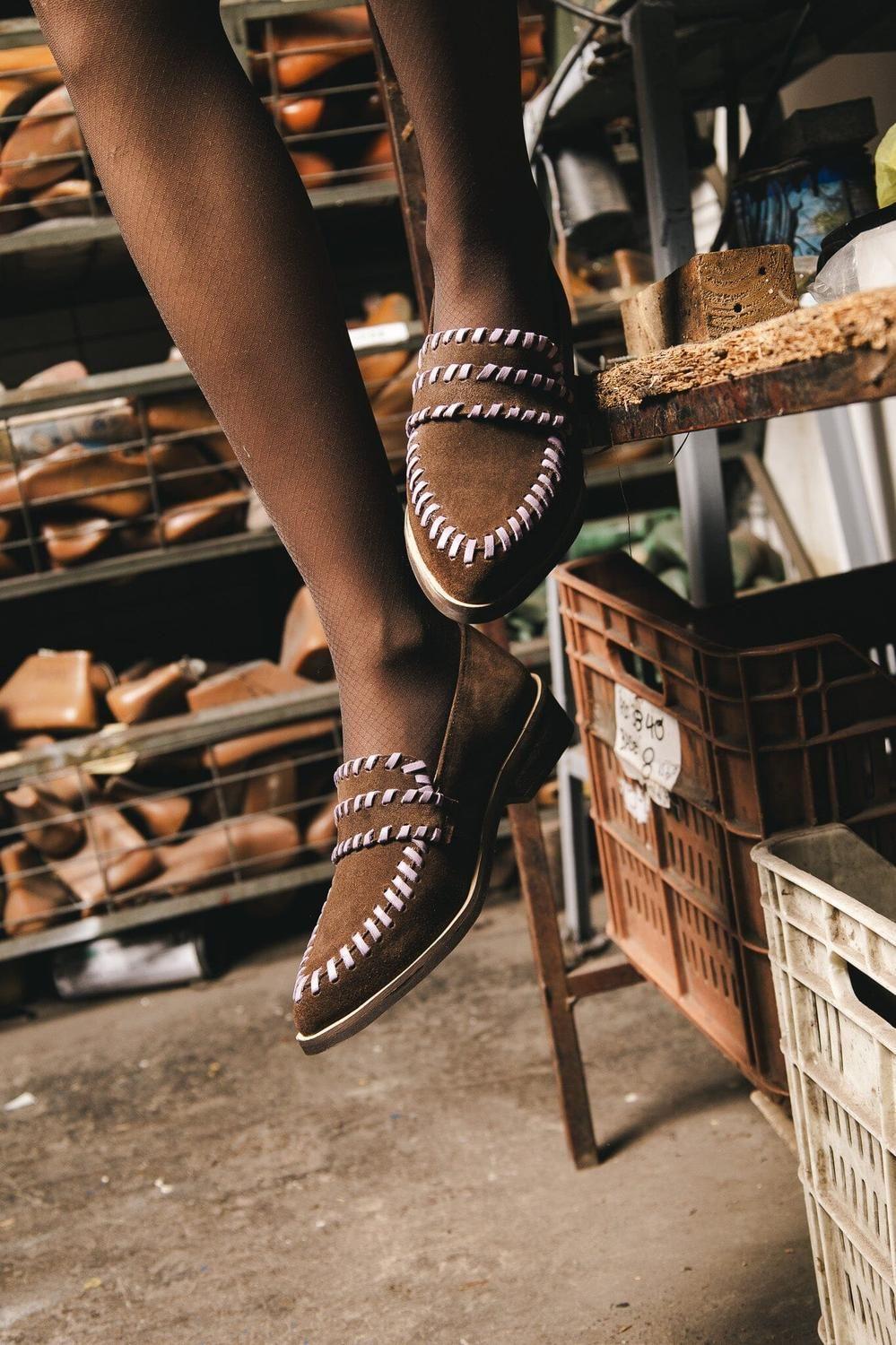Zapato Cuero Mujer Rastro Café Lila-5